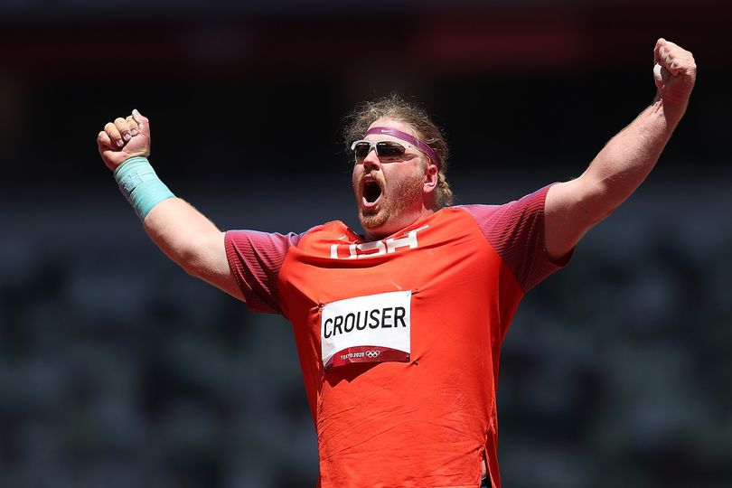 Brillante Ryan Crouser: Oro y récord olímpico en bala